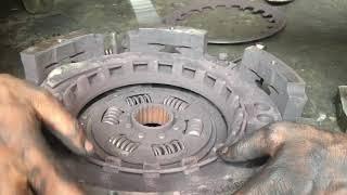 Arjun Novo 605 Di tractor dual clutch plate overhaul (क्लच प्लेट ओवरहाल) ,by tractor talk