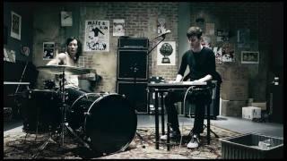 Matt and Kim - "Cameras" (Official Music Video)