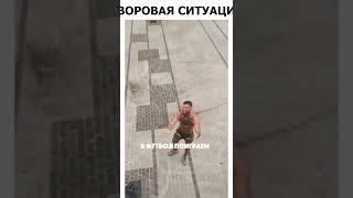 Конор: Тётя Юля!!
