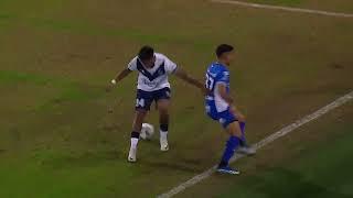 Mateo Coronel gol y caño a Velez