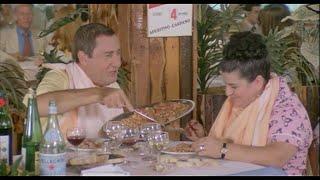 Alberto Sordi  Grande abbuffata al ristorante dei ricchi 