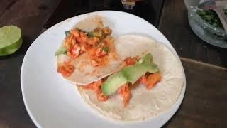 tacos de al pastor con piña