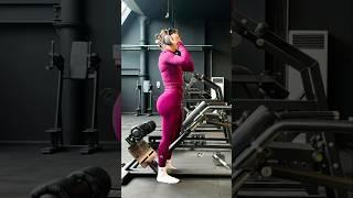 Gym Girl Glutes Transformation  #crossfit #fitness #model #gymlover #legsday #glutes #model #abs