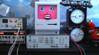 DAYDREAMER  On Old Apple Computers And CompuKosmo - Look Mum No Computer
