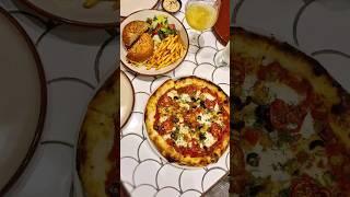 Visiting La Poz Place All Vegetarian Restaurant In Mumbai #shortsyoutube #shorts  #review