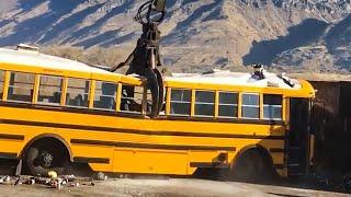 Excavator destroys Car, Bus, Truck | Dangerous crushing machine | Destroys for recycling