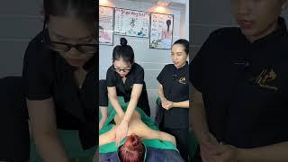 Hướng dẫn quy trình massage lưng vai gáy cho người mới học - Phần 1