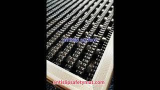 UV Resistant PVC Vinyl Grid Mat Anti Skid Matting