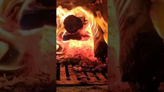 На хуторе тепло и вкусно)) #vlog #влог #печкилавочки #хутор