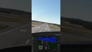 Pilot Attempts Extreme Drift Landing | MSFS 2020 | #flightsimulator2020  #gamingshorts  #msfs2020