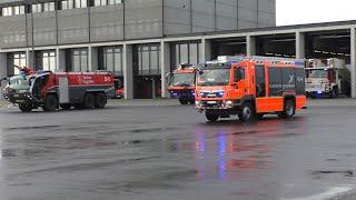 [Vom Alarmgong bis zum Ausrücken!] Einsatzfahrten Brand Luftfahrzeug Flughafenfeuerwehr BER West