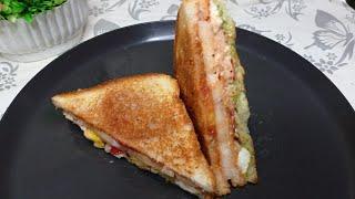 Veg Club Sandwich Recipe | #shorts | Aasan bread sandwich at home | How to make bread club sandwich