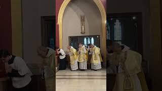 Solemn High Mass "Gloria" with Fr. Richards, Fr. Ramirez, and Fr. Rodriguez at Sacred Heart Church