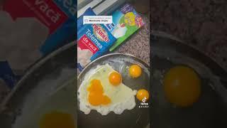 Omelette breakfast ideas with cheese  recipe بيض  عيون مع جبنة وزعتر طريقة حلوه وبسيطه ولذيذة