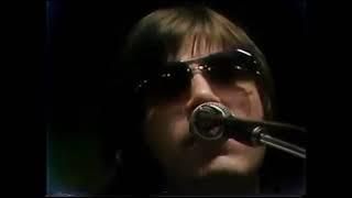 Jose Feliciano 1977 backstage warm up "Chico and The Man"