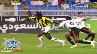 طرد الغامدي أغرب طرد و تمثيل في العالم ! / Amazing Player Diving