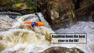 Kayaking down the best river in the UK!