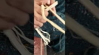 Bamboo fiber extraction by hand