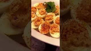 Deviled eggs| Didn’t realize I ran out of relish so I improvised | #foodshorts #quickmeals #quickest