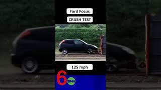 Niemand wird überleben: Crashtest mit 200km/h im Ford Focus