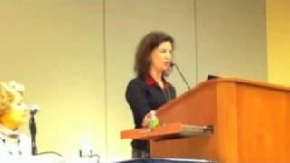 Rebecca Vilkomerson at J Street, supporting BDS movement