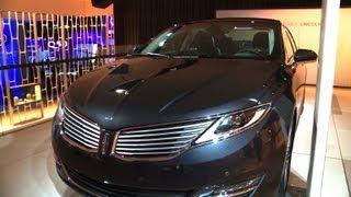 Lincoln, Cadillac struggle to get luxury groove back