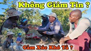 Cảm Xúc Đặc Biệt Của Vợ Chồng Anh Chị Khuyết Tật, Không Tin Những Gì Mà Người Việt Nam Đã Làm !!!