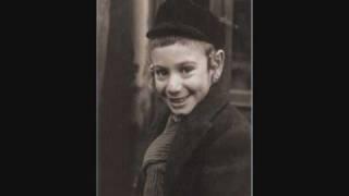 Yidish Lid - Misha Alexandrovich (Yiddish Song)