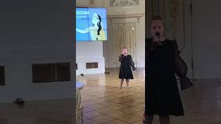 Ксения Васильева- «Хлеб всему голова» слова: В. Гундарев, музыка: Н. Кудрин.