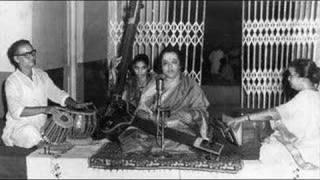 LAKSHMI SHANKER (Vocal)Raga Ahir Bhairav Ut. Shaik Dawood (Tabla)