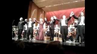 Edita Gruberova - Final Applauses after Roberto Devereux (1 Act) - Madrid 2013 March 3rd