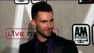 Adam Levine Says Behati Prinsloo Made Him Want To Get Married - Splash News | Splash News TV