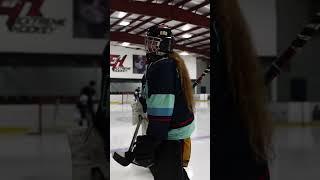 NO INSIDE EDGES #goaliecoach #hockey #goalies #goaliecamp #goaliecoaches