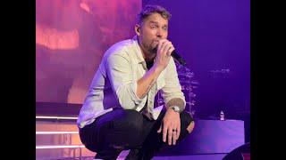 Brett Young & Morgan Evans "Don't Take the Girl" 4-22-23 (Tim McGraw cover)