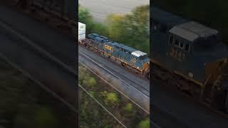 CSX intermodal in an Indiana sunrise | CSX I025 south through Pimento, IN on Oct 3, 2023