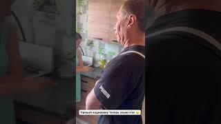 БЕЗУМНЫЙ ПАША ЗАКОДИРОВАЛСЯ! ОЛЕГ МОНГОЛ УЧИТ ЕГО БЫТЬ ДОБРЫМ! ИРИШКА ЧИКИ ПИКИ НЕДОУМЕВАЕТ!