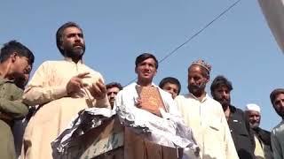 Zaman zaheer Pashto singer Kumar sano selling fruits