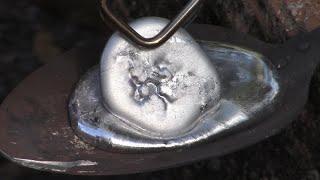 Satisfying melting zinc into zinc