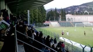 I tifosi dell'Imperia festeggiano il bel gol di Marco Prunecchi