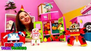 Bebek videoları. Robocar Poli oyuncakları ile yemek yapalım. Çocuklar için yemek oyunu.