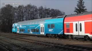 Der neue Südostbayernbahn Bahnland Bayern Doppelstock Steuerwagen in Dorfen Bahnhof