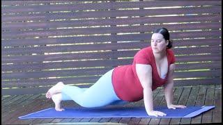"Harmonising with strength" 20 min intermediate pilates workout!