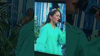 Nurzida Isayeva Afsona (Nurzida 28iyun zortv telekanalida chiqish qildila Afsona )