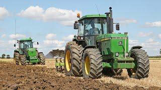 John Deere 4755 and 4955 (4960) ploughing together | From Project 55 | Classic tractors | Dowdeswell