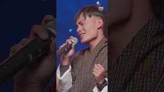 Ram Kumar Rai sings a beautiful Bhutanese song on the Mega Audition stage of Mero Voice Universe S2