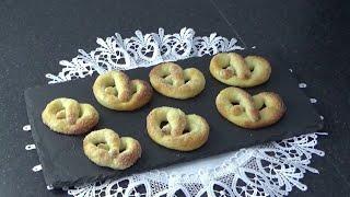 Biezpiena kliņģerīši. Cottage cheese pretzels. NO EGGS.