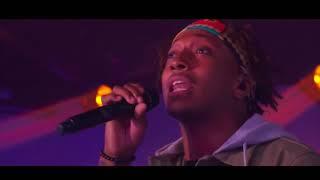 Lecrae performing "I'll Find You" ft. Tori Kelly