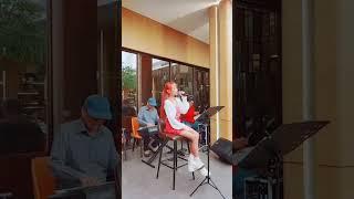 Live Musik mandarin, Grand The Leaf PIK2, Agnes Coline, Musik: ISRAN PANJAITAN