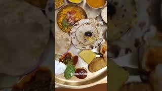 Authentic Gujarati/Rajasthani thali experience @ Maharaja Bhog!