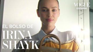 El bolso de Irina Shayk | El bolso de | VOGUE España